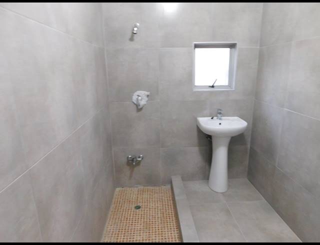 3 BEDROOM HOUSE TO LET IN BAYVIEW